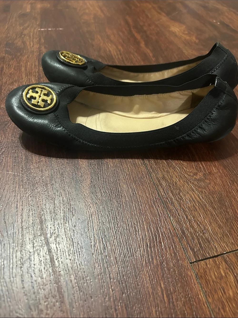 Tory Burch Black Leather Ballet Flats with Gold Logo Medallion